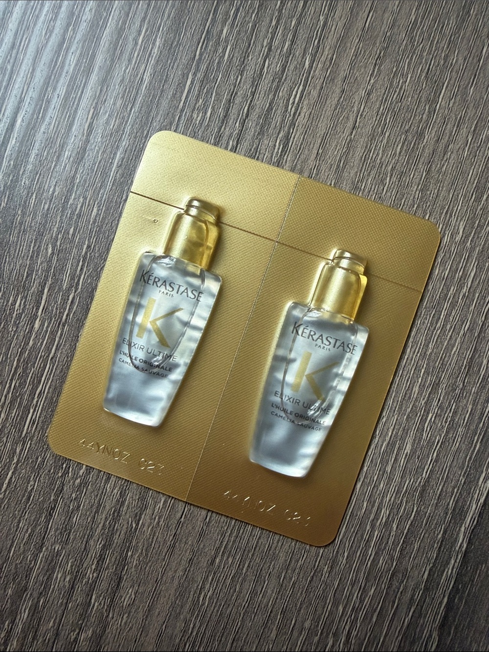 ❤️$3 NWT Kérastase Elixir Ultime Hair Oil Samples 2ml